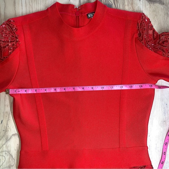 NWOT Venus Sequin Detail Midi Dress - Picture 7 of 15